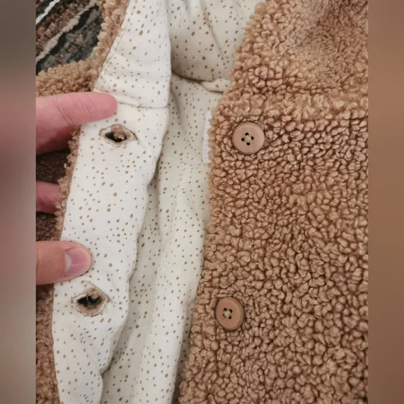 SOLD ON FB- Zara 3-6 month Sherpa Jacket - Picture 10 of 12